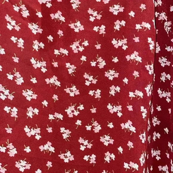 Ann Taylor Burgundy Blouse- Medium - Picture 3 of 8